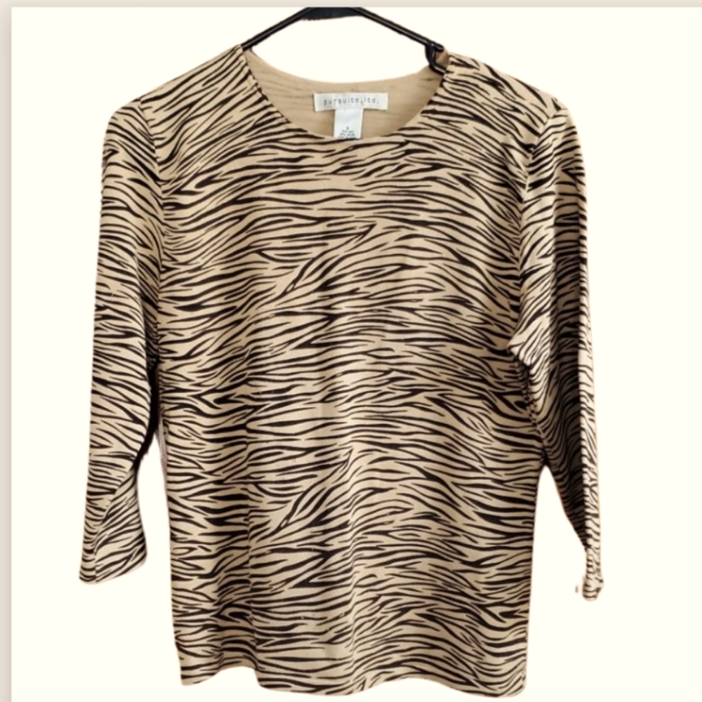 Women's Pursuits  Ltd. 72 % SILK 28% NYLON. Size Small. Tan & black.
